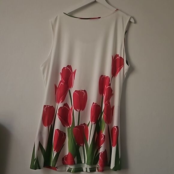 Lily by  Firmiana tank top Tulip 2X - Picture 6 of 7